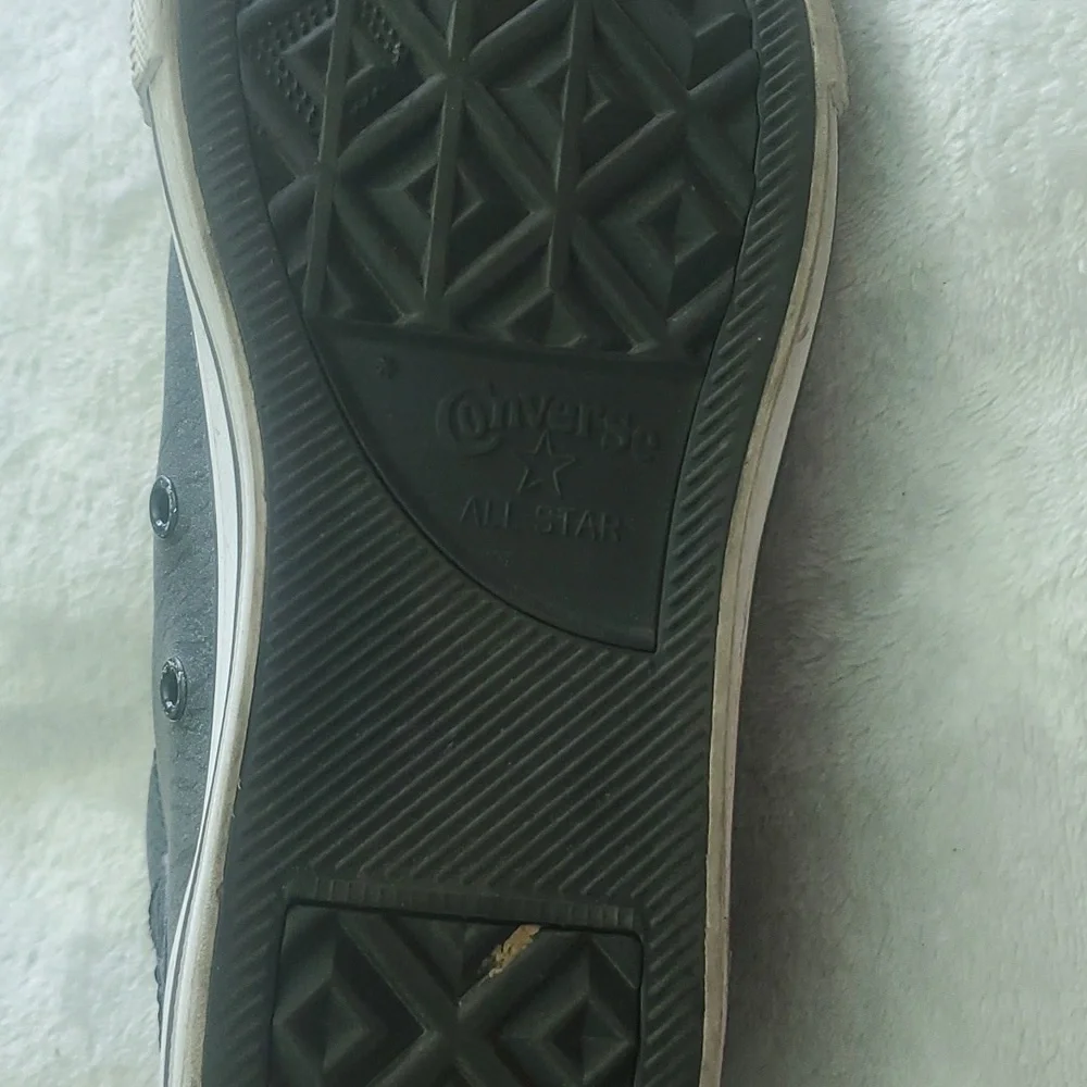 Converse Chuck Taylor leather low tops